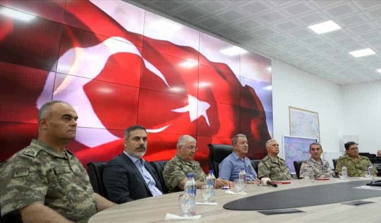 Δηλώσεις υπουργού Αμύνης Ακάρ για τα ανατολικά του Ευφράτη…