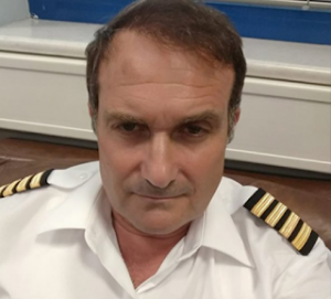 Screenshot_2019-08-20 Αυτός είναι ο πιλότος του μοιραίου ελικοπτέρου που έπεσε στον Πόρο