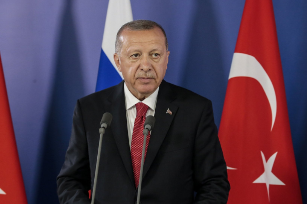 Προαναγγέλλει νέες διώξεις κατά Κούρδων δημάρχων…