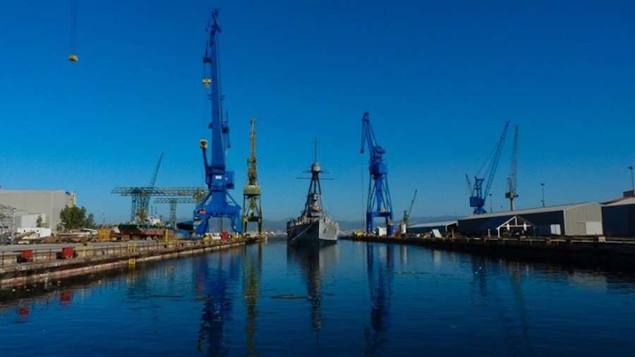 “Αντίο ναυπηγεία”; Ακυρώνουν προγράμματα εκπαίδευσης που θα “γεννούσαν” νέους “μάστορες”