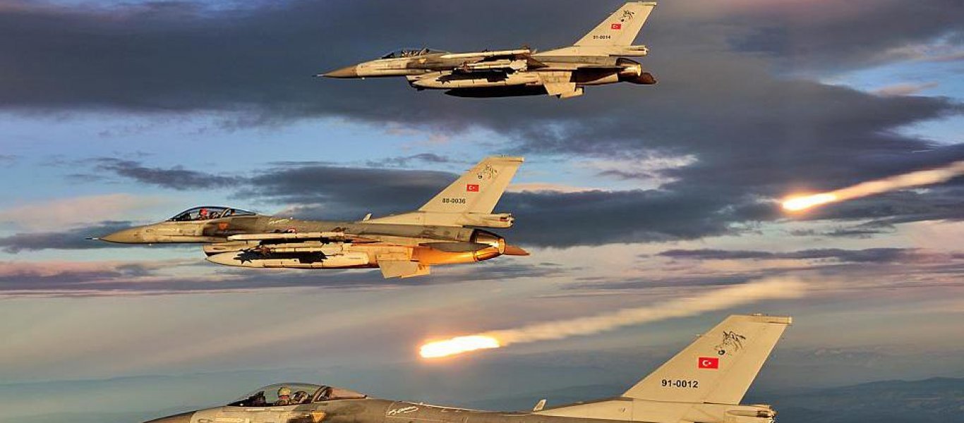 Τουρκικές πηγές: “Ρωσικό Su-24 βομβάρδισε την στρατιωτική μας φάλαγγα” – Ισραηλινά ΜΜΕ: “Εγιναν αερομαχίες”