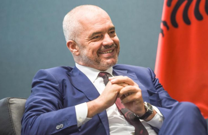 Πολλά λεφτά.. – Πάνω 200 εκατομμύρια ευρώ η περιουσία του Έντι Ράμα