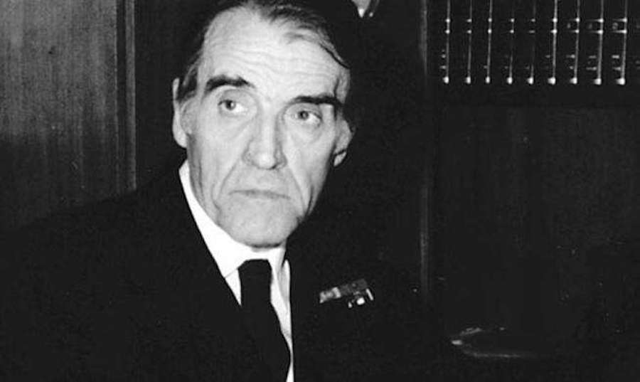 ΛΕΩΝΙΔΑΣ ΒΑΣΙΛΙΚΟΠΟΥΛΟΣ: “Από τη δεκαετία του ’50 το στρατιωτικό παρακράτος ετοίμαζε τη χούντα μέσω επετηρίδας”