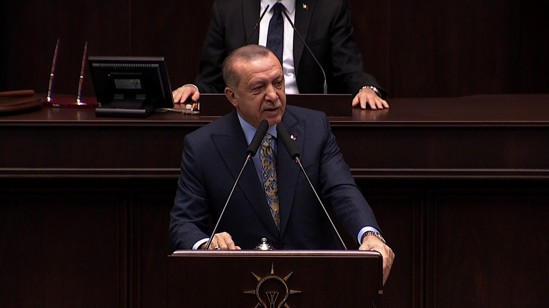 Η τουρκική οικονομία «ασθμαίνει»: Ο Ερντογάν στρέφεται στους Άραβες για να σωθεί – Ισλαμικές τράπεζες και ομόλογα sukuk