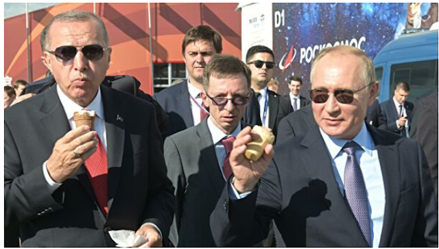 “Στην αγκαλιά της Μόσχας.” Γιατί η Τουρκία και το ΝΑΤΟ διαμάχησαν