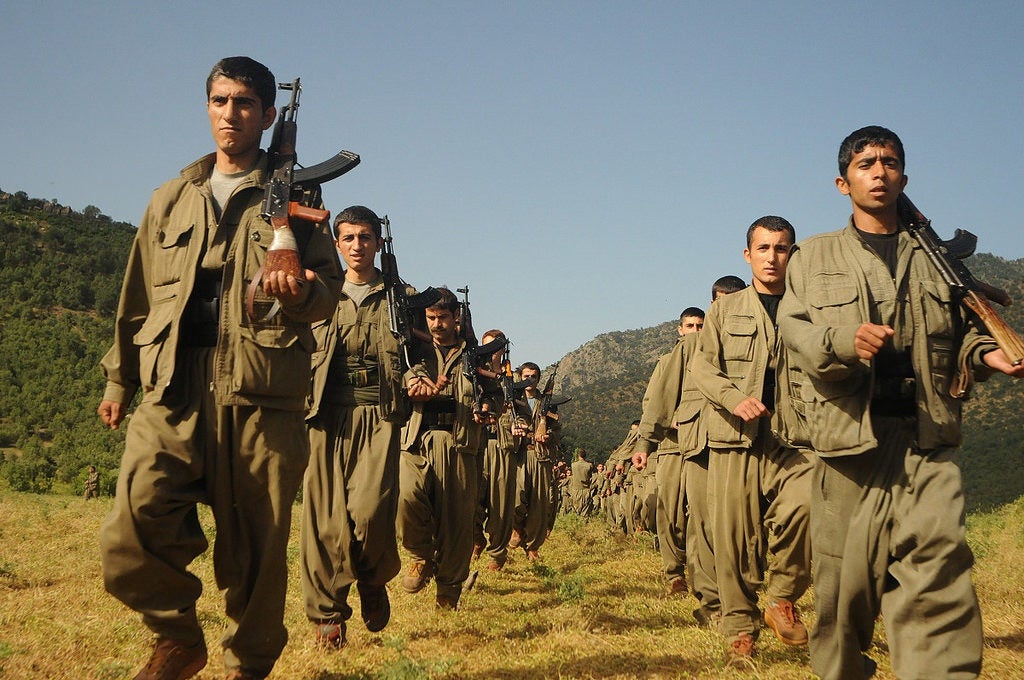 «Κόλαση» στην Τουρκία – Κούρδοι σε Ερντογάν: «Ξεκινάμε τον πόλεμο» – Βίντεο