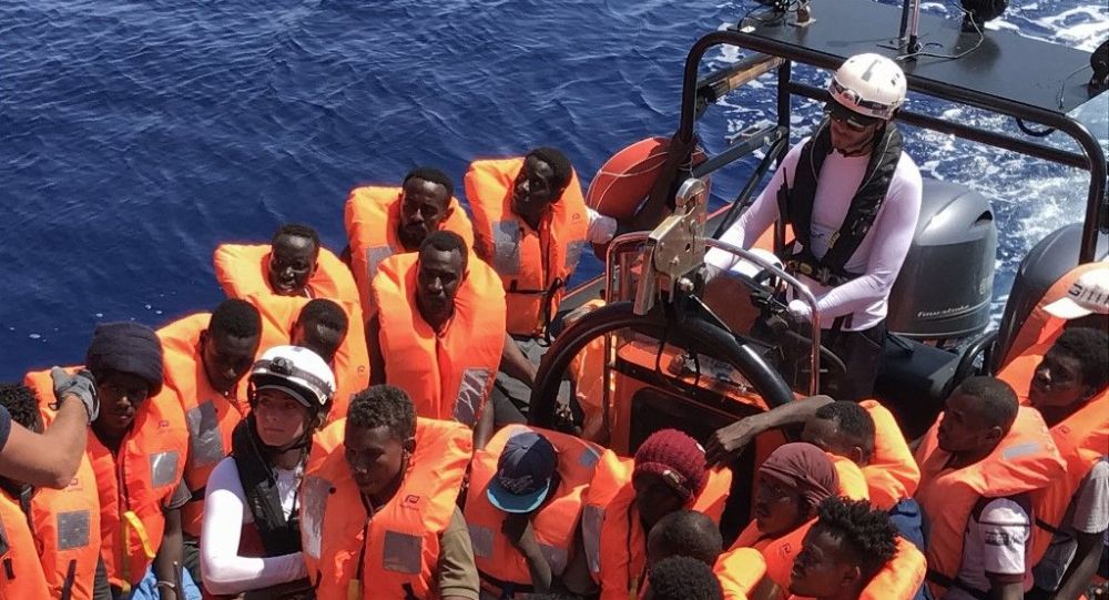 Δήμαρχος Σύμης στο Sputnik: Ζητάμε τη συνδρομή του Πολεμικού Ναυτικού για το μεταναστευτικό