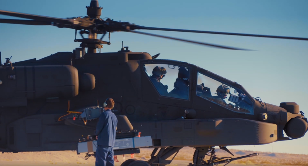 Ελικόπτερο Apache των ΗΠΑ εκτοξεύει νέο ισραηλινό πύραυλο σε αντίγραφα συστημάτων Pantsir – Βίντεο
