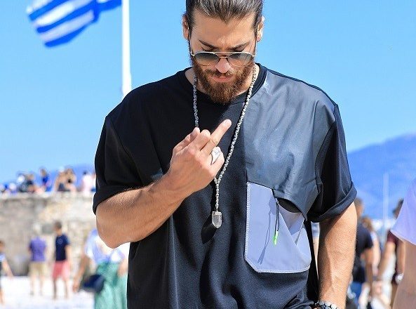 Απίστευτη χειρονομία του Τούρκου ηθοποιού που βρίσκεται στην χώρα μας αυτές τις μέρες !