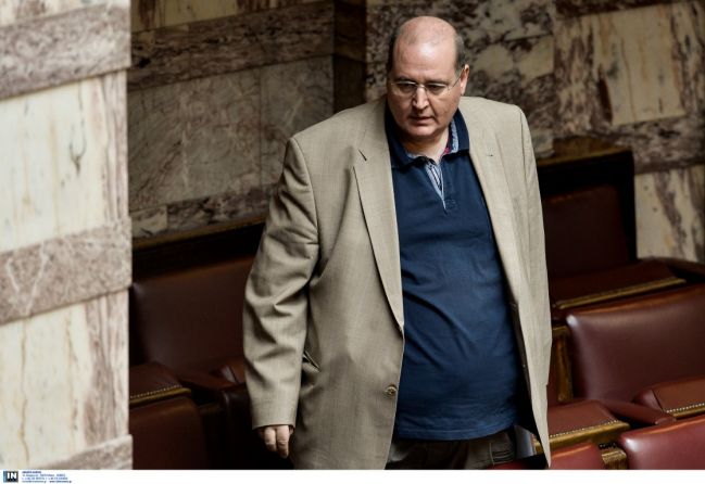 Στήριξη Φίλη σε Κεραμέως «απέναντι σε επιθέσεις από σκοταδιστικούς κύκλους»