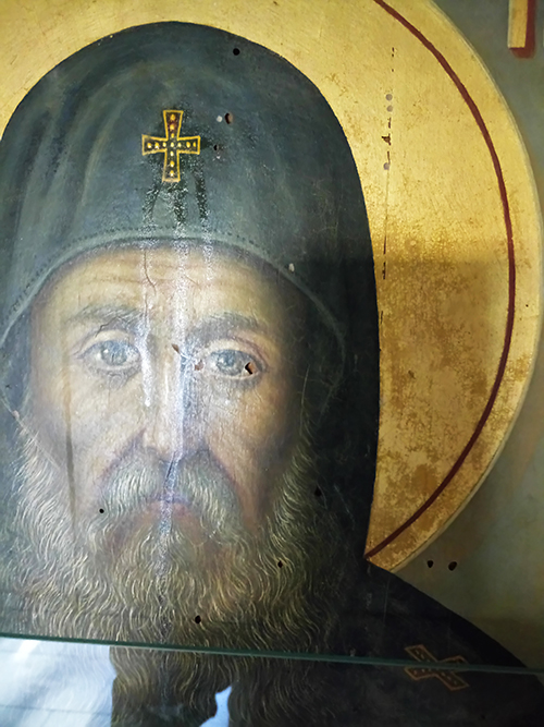 Τι συμβαίνει με την εικόνα του Αγίου Παΐσιου στην Πάτμο; Δακρύζει ματώνει και γιατί;