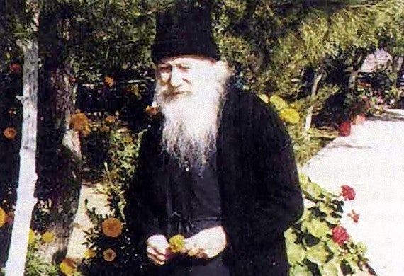 Είδαν φωτοστέφανο γύρω από το πρόσωπο του Αγίου Πορφυρίου όταν βρισκόταν εν ζωή!