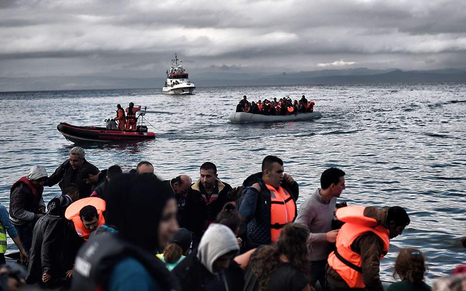 Καλεντερίδης : Ούτε προσφυγικό ούτε μεταναστευτικό, είναι μαζική εισβολή μουσουλμάνων στην Ελλάδα η υπ’ αριθμόν ένα εθνική απειλή για την πατρίδα μας