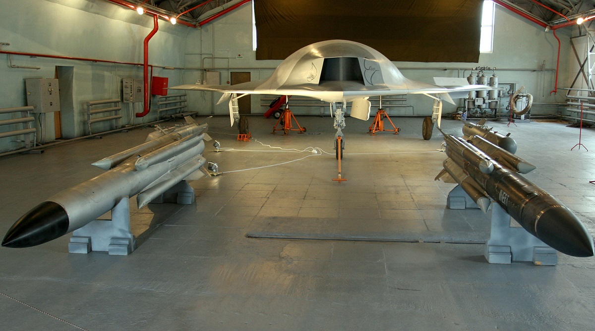 Ο.Υ.Α. Ρωσικό επιθετικό drone τεχνολογίας stealth εναντίον Τούρκικων Γεωτρύπανων και αεροπλανοφόρου «Αναντολού» , o εφιάλτης του Ερντογάν
