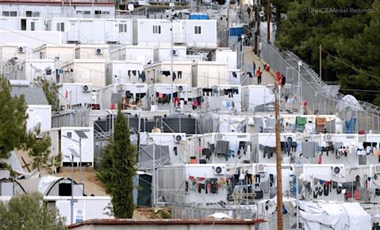 Νά πού πάνε τα λεφτά μας…