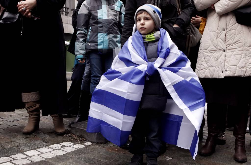 ΕΛΛΗΝΑΣ ΧΡΙΣΤΙΑΝΟΣ : “ΕΧΕ ΤΟ ΝΟΥ ΣΟΥ ΣΤΟ ΠΑΙΔΙ”!