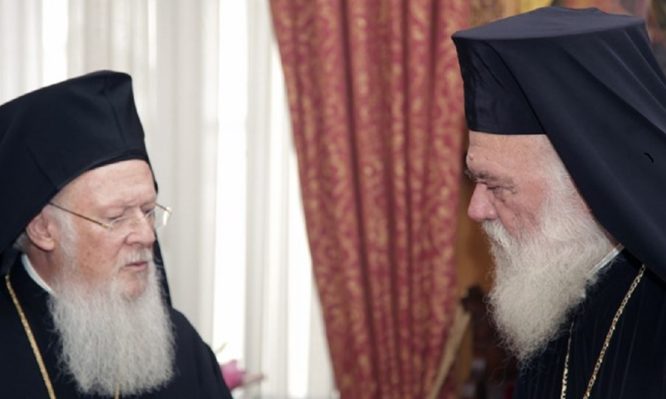 Πάνω από 2.000 υπογραφές κληρικών, μοναχών και λαϊκών ενάντια στην Ουκρανική Αυτοκεφαλία