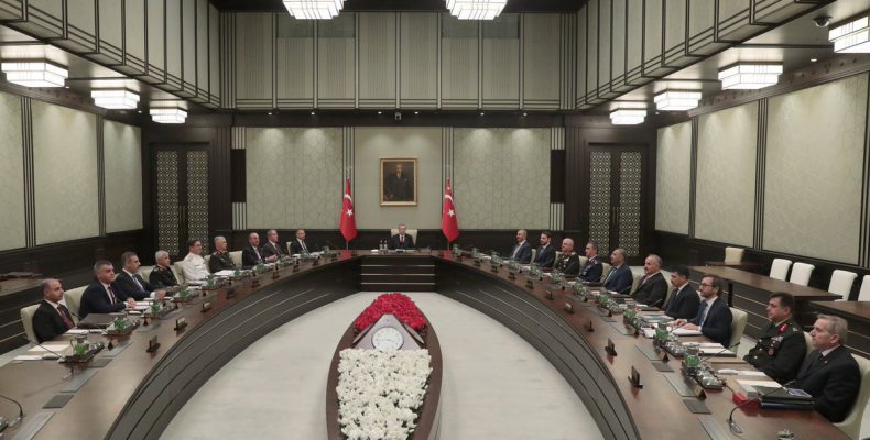 Τουρκία, Ερντογάν, Συμβούλιο Εθνικής Ασφάλειας: Αντριλίκια με Κύπρο, “κότες” στη Συρία!