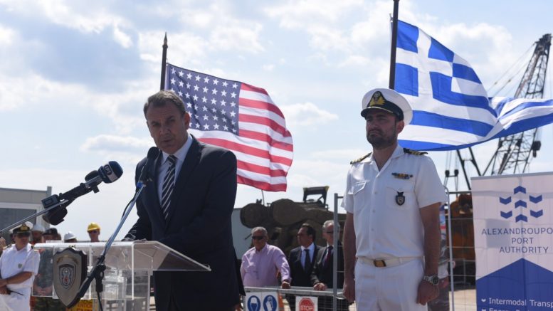 Η Ελλάδα στρέφεται προς τις Ηνωμένες Πολιτείες. Η Τουρκία – προς τη Ρωσία