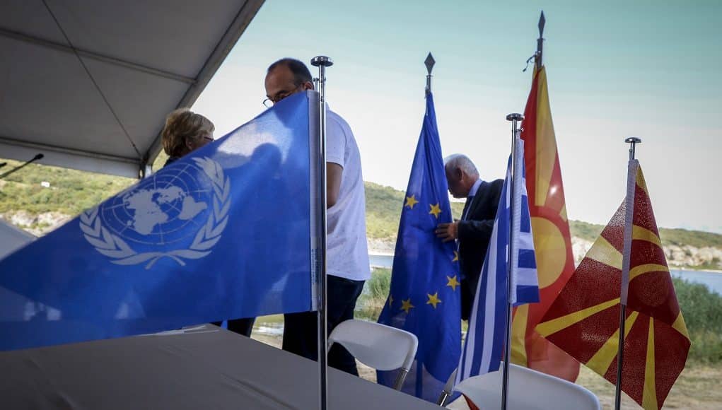 Δημοσίευμα εφημερίδας αποκαλύπτει: Έτσι αλλάζει η Συμφωνία των Πρεσπών (εικόνα)