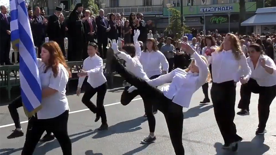 ΓΡΑΦΕΙ Ο ΘΑΝΟΣ ΤΖΗΜΕΡΟΣ … Οι θεωρητικοί της παρτσακλότητας