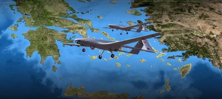 Έλληνας αντιπτέραρχος ε.α.: «Πρέπει να καταρρίψουμε τουρκικά UAV για να καταλάβουν» – «Έχουμε πόλεμο»