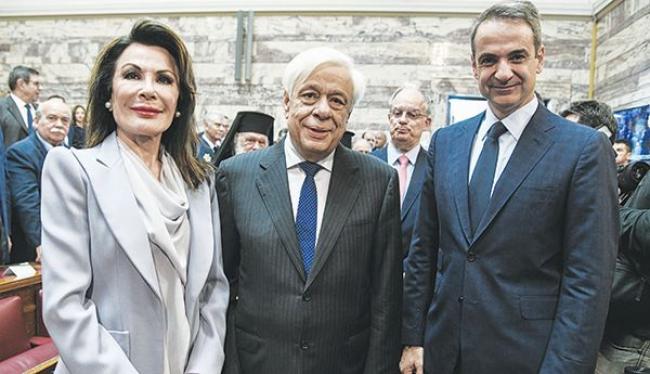 Γ. Τράγκας : Τα κέρινα ομοιώματα, τα ζόμπι της μεταπολίτευσης, ασχολούνται μόνο με το πώς θα μοιράσουν τις τελευταίες σάρκες από το ψοφίμι της οικονομίας