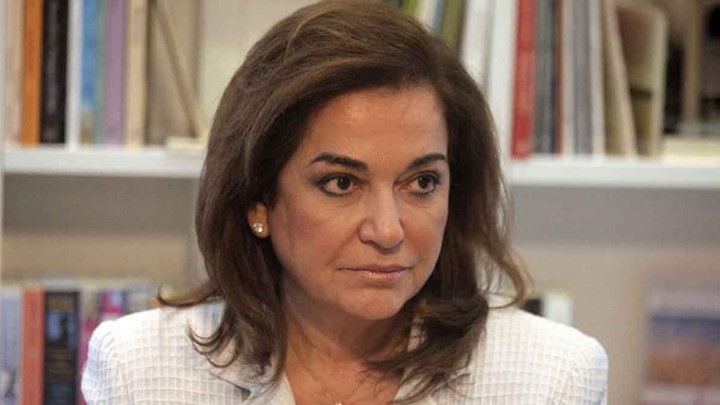 Η Μπακογιάννη προτείνει να δοθούν στους μετανάστες, δουλειές Ελλήνων αγροτών!