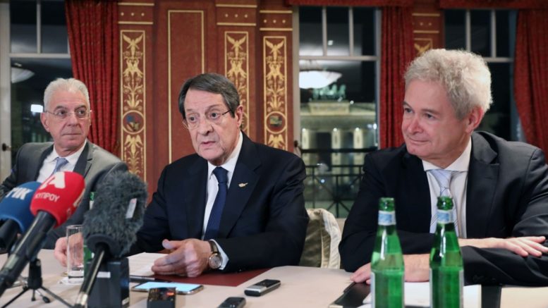 Βήμα σημειωτόν στο Κυπριακό επιβάλει η Αγκυρα: Δεν “περπάτησε” η τριμερής του Βερολίνου
