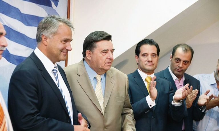 Βελόπουλος: Ο υστερικός κερδοσκόπος του «πατριωτισμού»