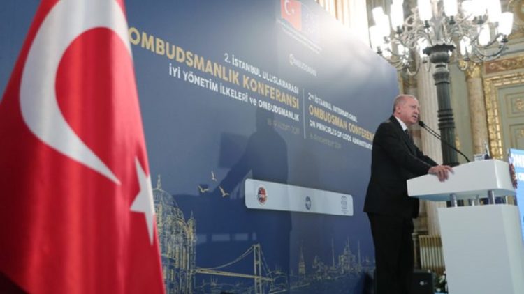 Ο Ερντογάν επιλέγει την ένταση: Τινάζει στον αέρα τις συνομιλίες για την Κύπρο στο Βερολίνο