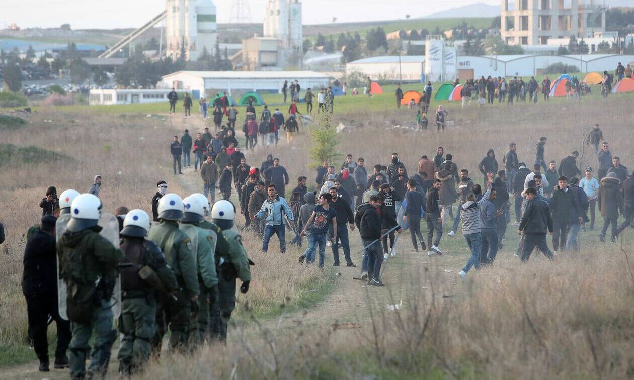 Έκρυθμη η κατάσταση με το μεταναστευτικό: Εισαγγελική παρέμβαση στα Βρασνά – Έρευνα για υποκίνηση μίσους, βίας και ρατσισμού