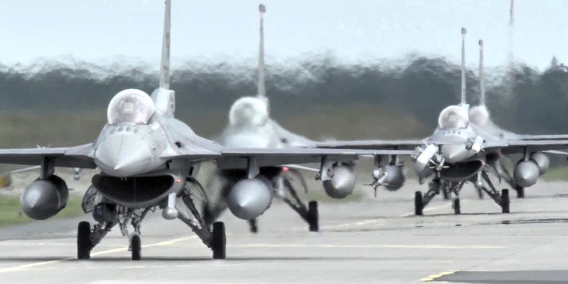 Η USAF αναβαθμίζει το στόλο της μετατρέποντας τα παλιά F-16 σε drones