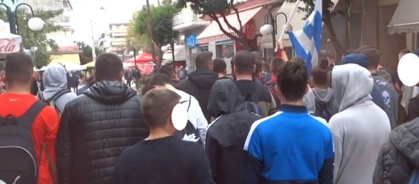 Οι μαθητές ξεσηκώνονται κατά της μονιμοποίησης των αλλοδαπών στην Ελλάδα – Πορεία στα Γιαννιτσά (βίντεο)