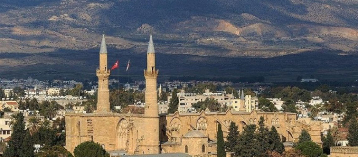 ΣΕΝΕΡ ΛΕΒΕΝΤ : Μην καθίσεις, μην τυχόν και καθίσεις