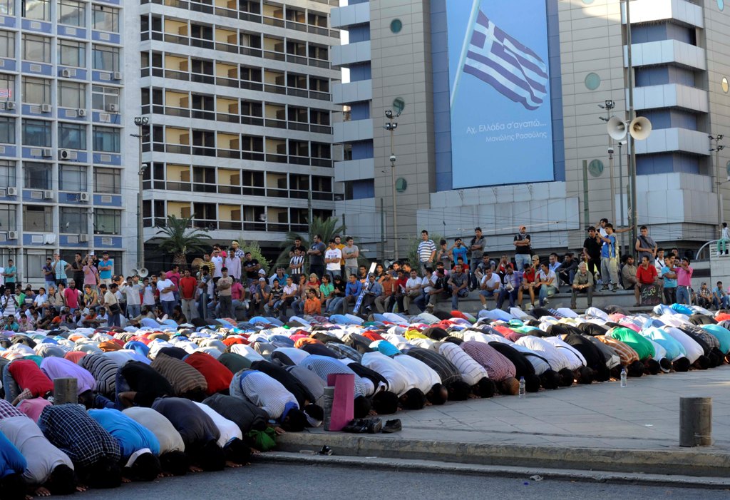 ΛαθροΜουσουλμανοΕισβολή : Βόμβα Μεγατόνων Στα Θεμέλια Της Ελλάδας Και Στα Θεμέλια του Πολιτισμού από το 1967 μέχρι σήμερα
