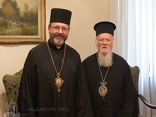 Ἐξωφρενικόν: Ἡ Οὐνία ἐκφράζει τὴν παγκόσμιον διάστασιν τῆς Ἐκκλησίας!