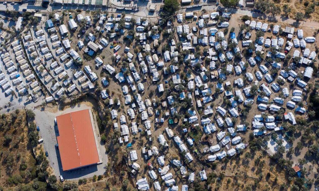 Αλλαχού έκμπαρ σε ελληνικό στρατόπεδο – Τί διαφορετικό από το να έχει καταλάβει το μέρος ο τουρκικός στρατός;