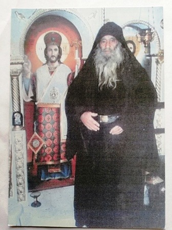 ΓΕΡΟΝΤΑΣ ΒΑΣΙΛΕΙΟΣ ΚΑΥΣΟΚΑΛΥΒΙΤΗΣ : Οἱ Ἀμερικανοί εἶναι φίδια δέν ἀφήνουν τόν κόσμο σέ ἡσυχία, ἀλλά θά τήν πληρώσουν ἄσχημα, ζυγώνει ὁ καιρός!