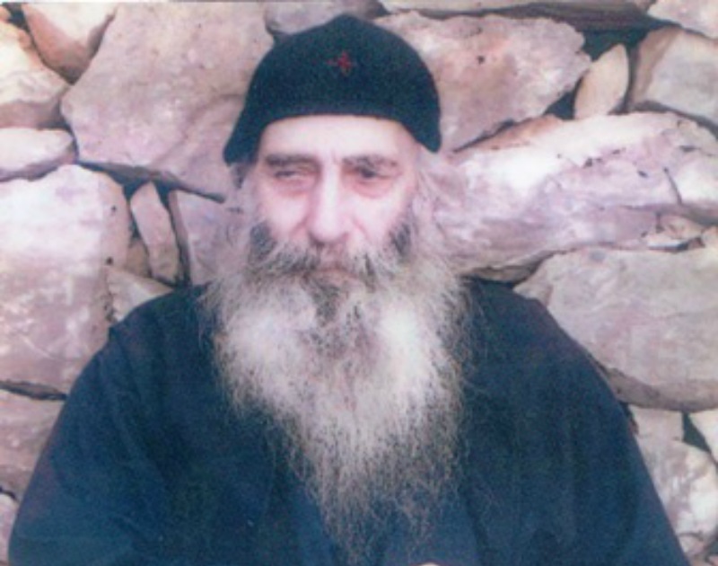 Θά δοῦν πολλά τά μάτια μας ! Τό Ἔθνος καί ἡ Ἐκκλησία δοκιμάζονται… Ἐπιτακτική ἀνάγκη ἡ προσευχή