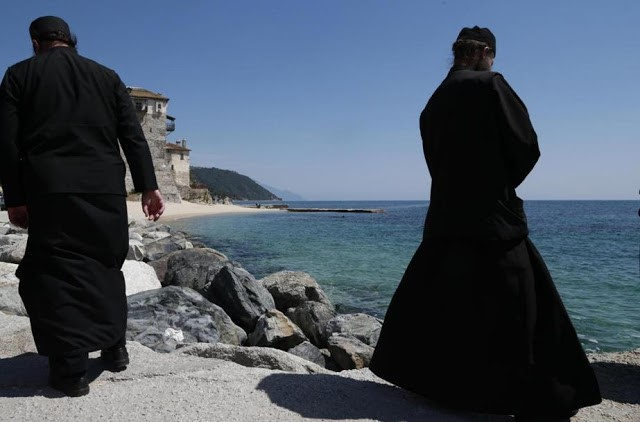 Βαρυσήμαντος ἐπιστολὴ πρὸς τὴν Ἱερὰ Κοινότητα 12 Ἁγιορειτῶν Γερόντων διὰ τὸ Οὐκρανικὸν