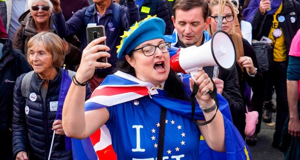 Το Τέλος για την “Πολιτική Συμμορία” των Remainers