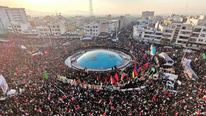 Δεκάδες νεκροί στην ταφή του Σουλεϊμανί – Ποδοπατήθηκαν διαδηλωτές – ΗΠΑ σε Ιράν: «’Ετοιμοι να πολεμήσουμε»!
