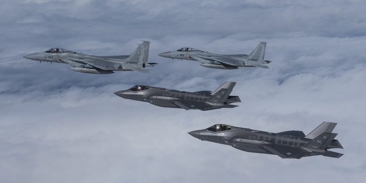 F-35 εναντίον F-15X, Lockheed Martin εναντίον Boeing και στη μέση το Ισραήλ