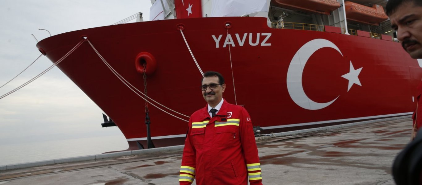 Η πρώτη επιθετική αντίδραση της Άγκυρας στον EastMed: «Παραχωρούμε βυθοτεμάχια νότια της Κρήτης & του Καστελόριζου