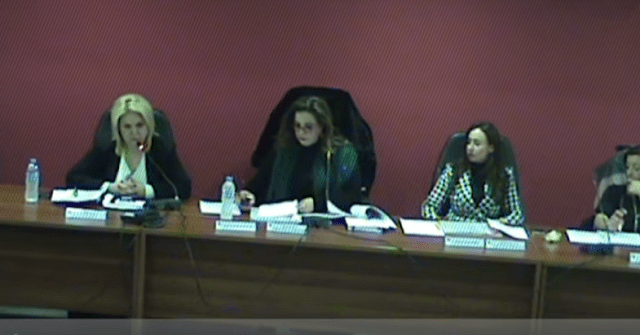 Δήμαρχος Χαλκίδας: «Οι πρόσφυγες θα ξεπεράσουν σε πληθυσμό τους Έλληνες» -(ΒΙΝΤΕΟ)
