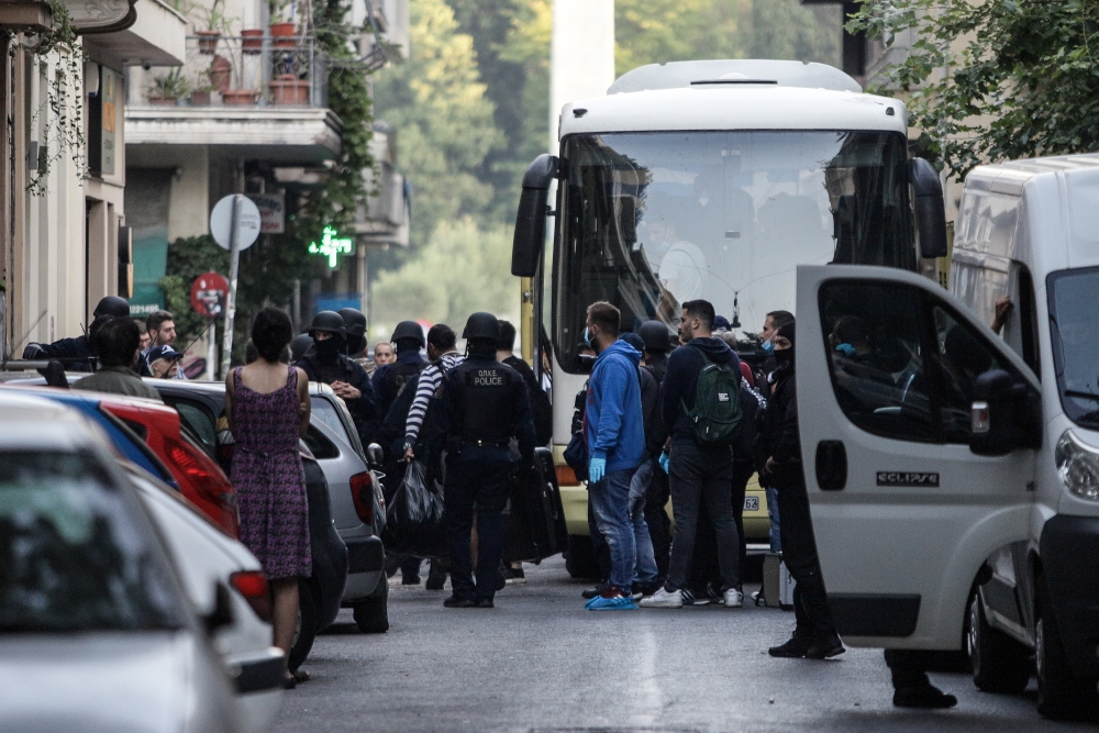 Αργήσαμε να λάβουμε μέτρα, για το μεταναστευτικό – Μεγάλες αντιδράσεις στην Λαμία (Βίντεο)