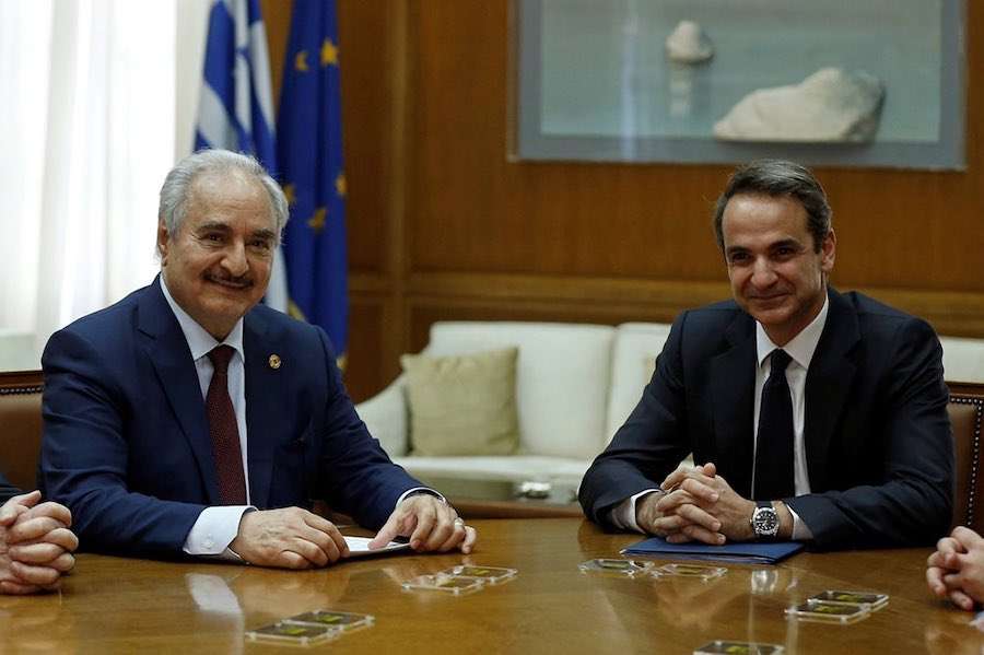 Τι ζήτησε το επιτελείο Χάφταρ από την Αθήνα, τι απάντηση πήρε και το “ανύπαρκτο βέτο” με το οποίο απειλούμε