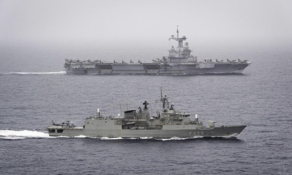 Τα πρώτα αποτελέσματα της ελληνογαλλικής δύναμης: “Σαρλ ντε Γκωλ” και “ΣΠΕΤΣΑΙ” τσάκωσαν τους Τούρκους ενώ μετέφεραν οπλισμό στη Λιβύη