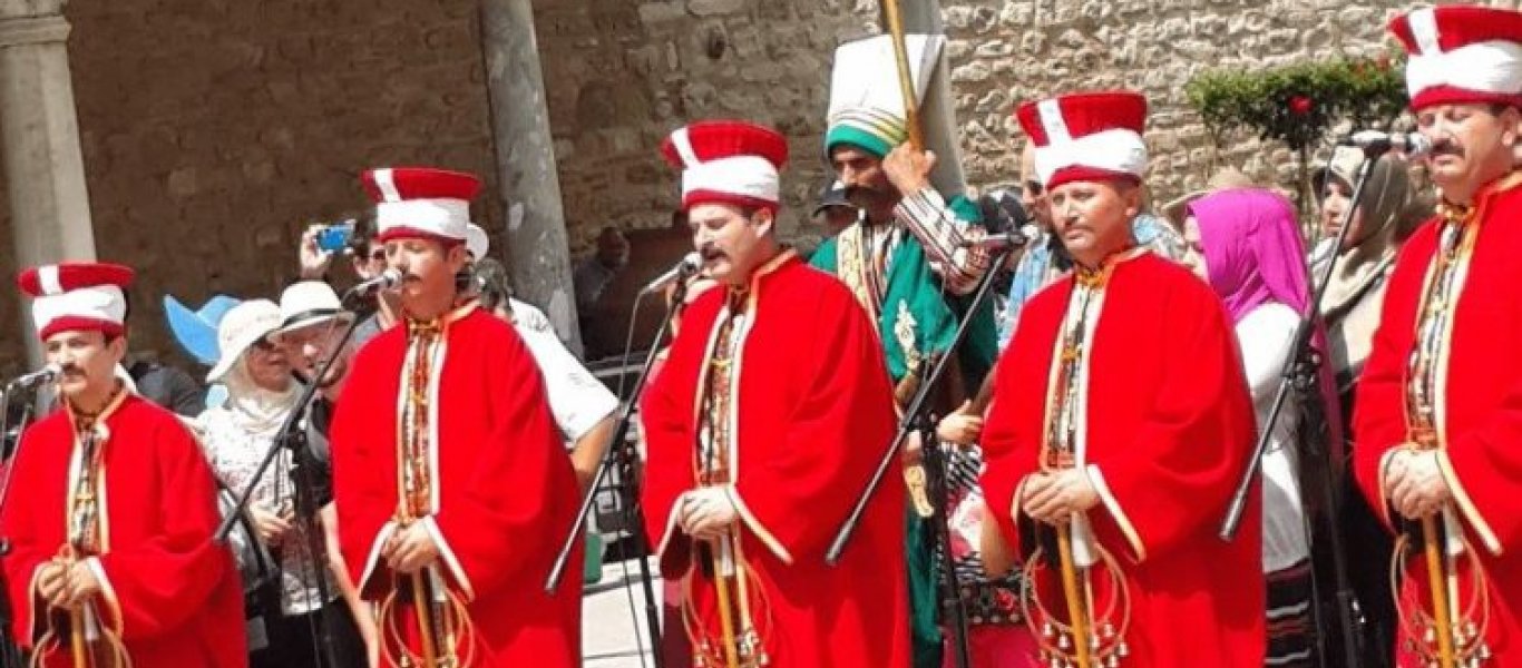 Θεσσαλονίκη: Οθωμανικά εμβατήρια μπροστά από εκκλησία! – «Καταστρέψτε τους Έλληνες» (βίντεο)